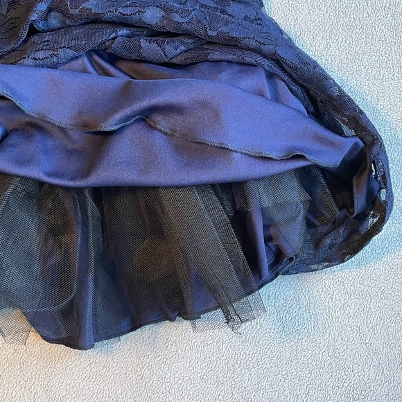 B Darlin Dress Womens Jr. 13/14 Navy Blue Sheer Floral Lace Tulle Keyhole Flare